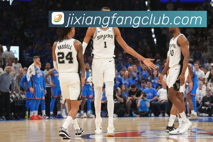 尼克斯对阵热火两强碰撞:NBA常规赛胜负看点解析 尼克斯对阵热火两强碰撞:NBA常规赛胜负看点解析