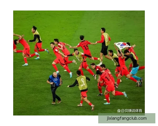 2026世界杯最佳球员闪耀赛场引领球队创造历史辉煌表现